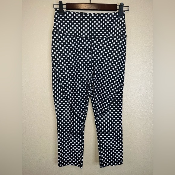 C&C California Pants - C&C California small black and white polka‎ dot cropped leggings small